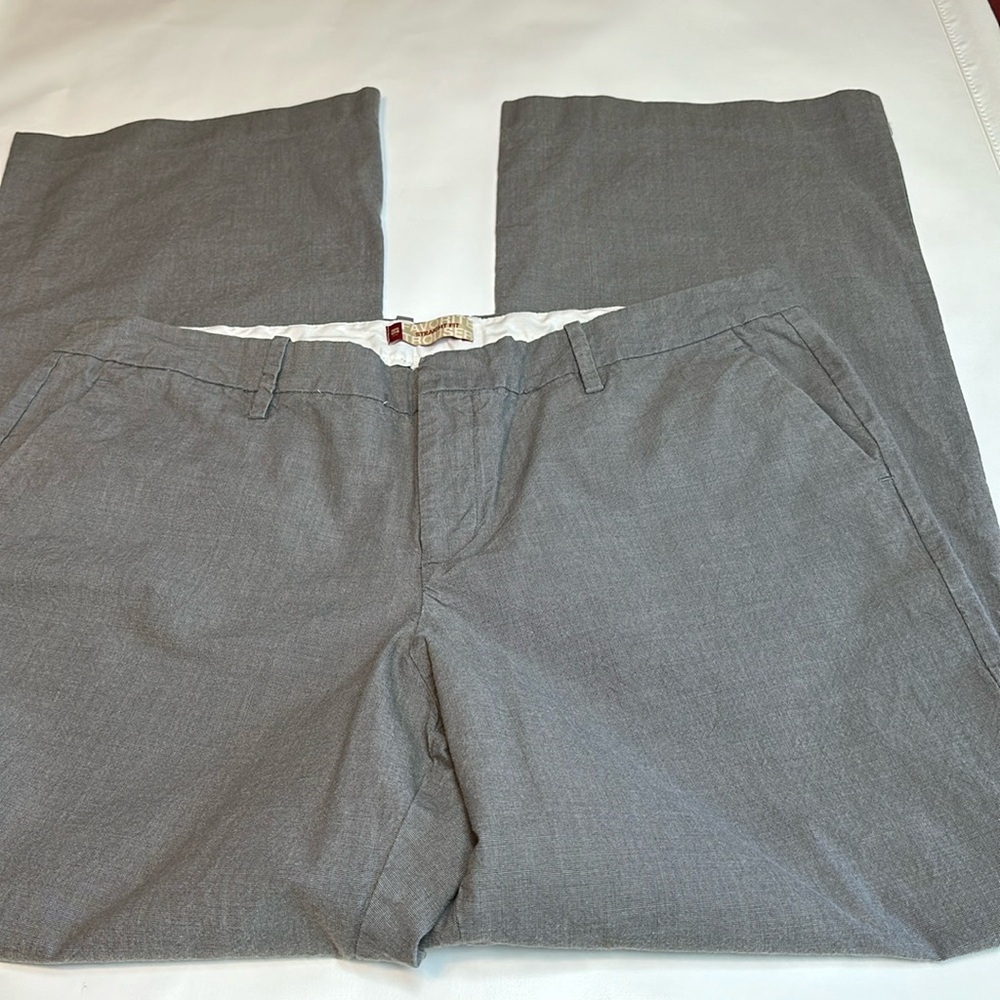 GAP Straight Fit Trouser. Sz.14